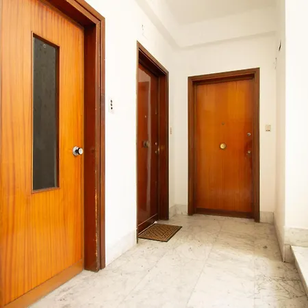 Апартаменты Cozy Retreat Saint John